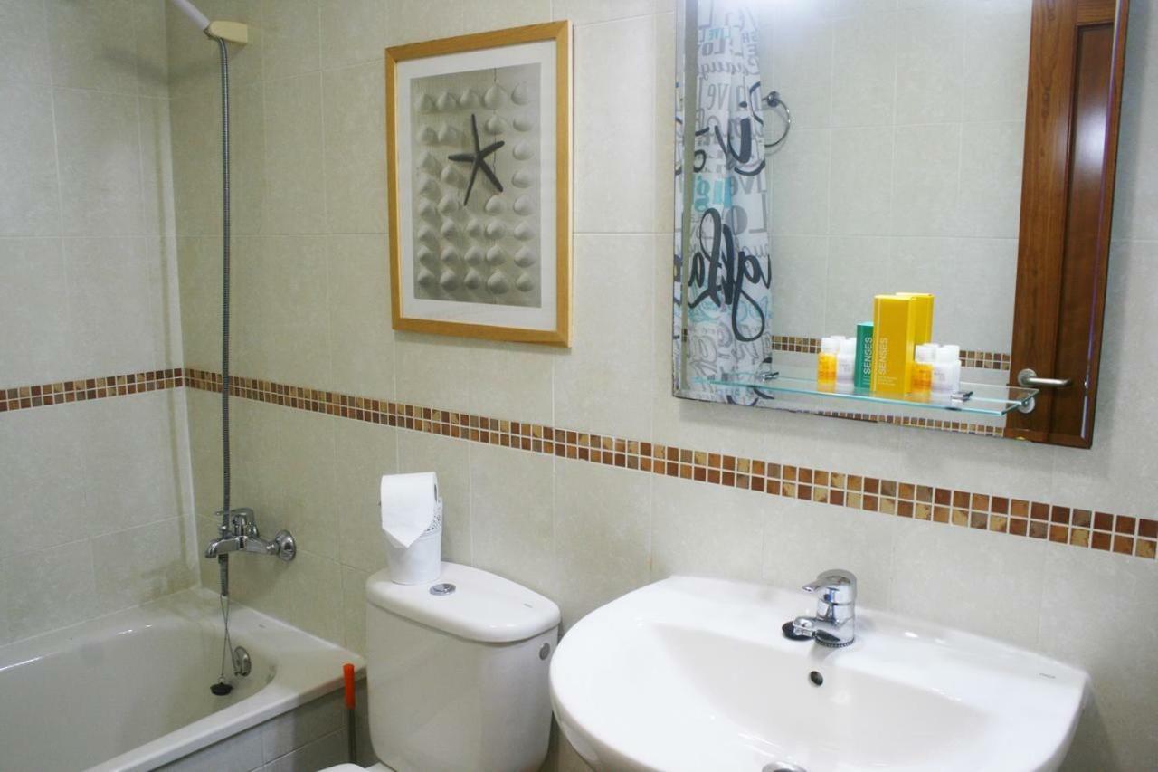 Villa Sharon & Relax คอร์ราเลโฮ ภายนอก รูปภาพ